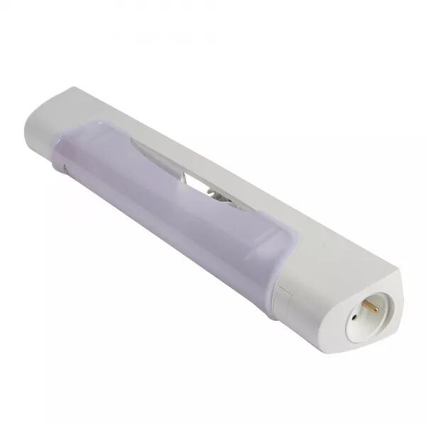 APPLIQUE PRISMALINE AVEC PRISE 2P + T � �QUIPER DE TUBE S19