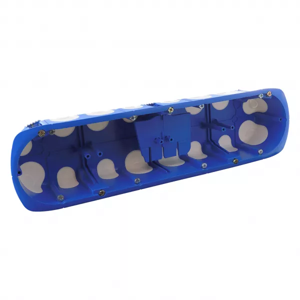 BLM - Bo�te d\'encastrement No Air 4 Postes Entraxe 71 Diam�tre 67 mm Profondeur 40 (684710)