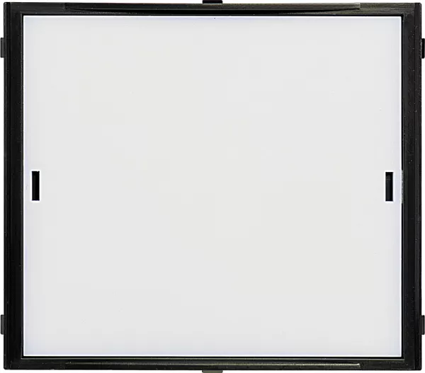 bticino-module porte carte analogique sfera �clair� par une lampe navette (332200)