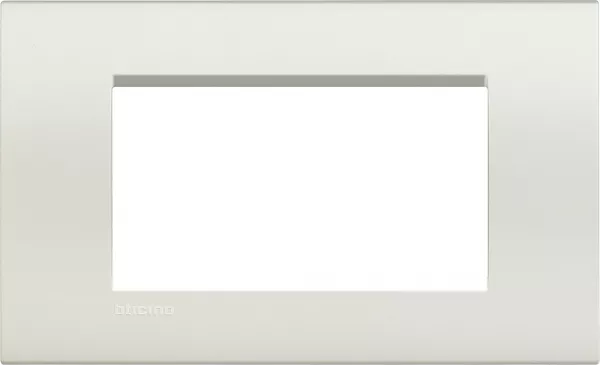 bticino-plaque carr�e livinglight neutre 4 modules - blanc (lna4804bi)