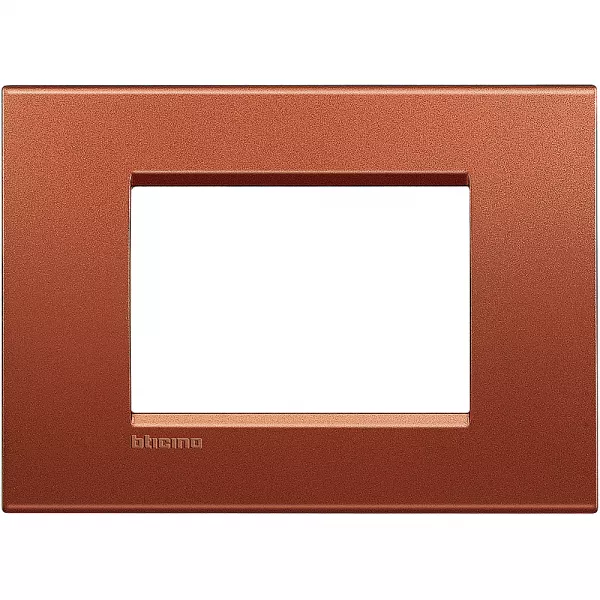 bticino-plaque carr�e livinglight silk 3 modules - brique (lna4803rk)