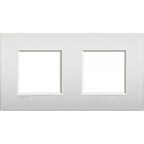 bticino-plaque livinglight air brillant 2+2 modules horizontal ou vertical perle blanche (lne4802m2pr)