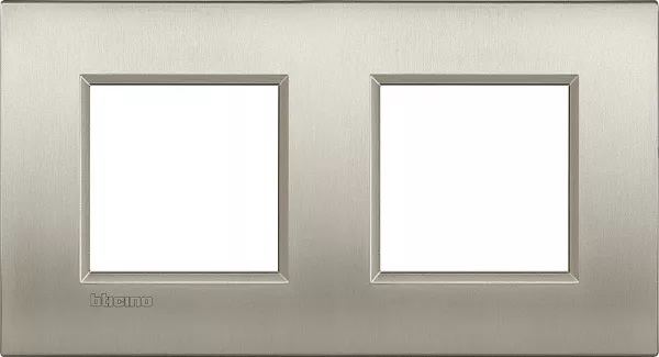 bticino-plaque livinglight air metal bross� 2+2 modules horizontal ou vertical - titane (btlne4802m2tis)