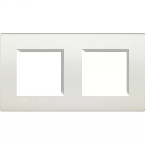 bticino-plaque livinglight neutre 2+2 modules horizontal ou vertical - blanc (lna4802m2bi)