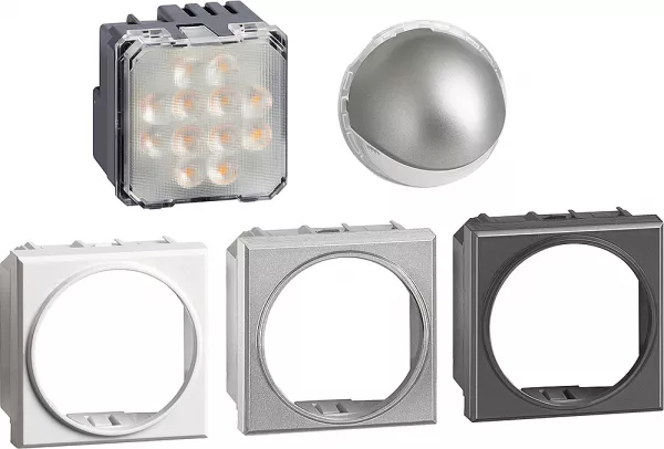 bticino-spot orientable axolute 70 lumens chrome mat - 2 modules (h4360)