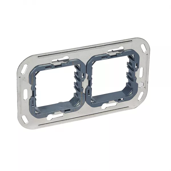 bticino-support monobloc � vis 2+2 modules pour r�novation entraxe 57mm (h4732/2)
