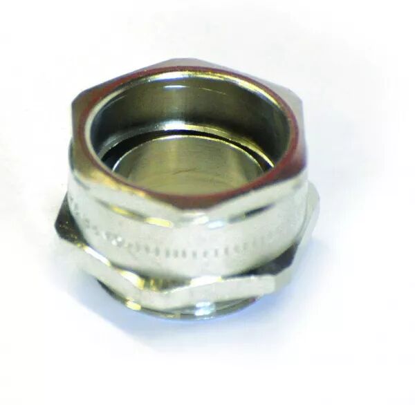 CAPRI - Raccord CAPRIGAINE m�le - Pg 9 - laiton nickel� - IP40  (CAP630904)