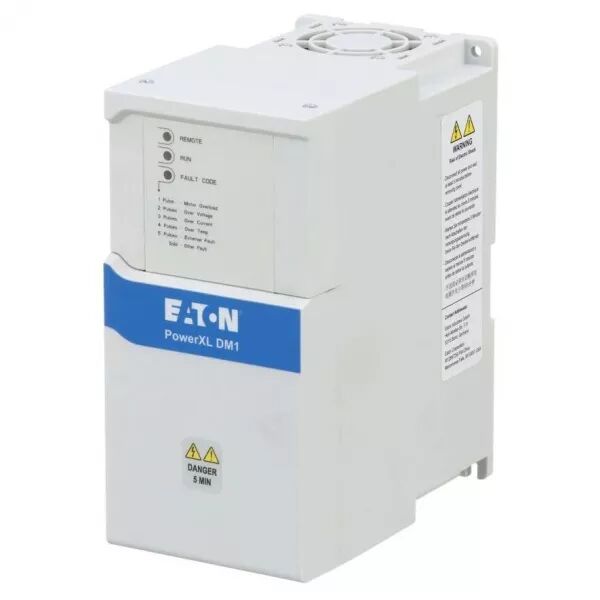 Convertisseur de fr�quence DM1 240V 18/25A EMC BU IP20 (3-5019-004A)