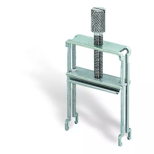 ETRIER DE SERRAGE DE BLINDAGE, TYPE 4,DE 22 � 40 MM790-140