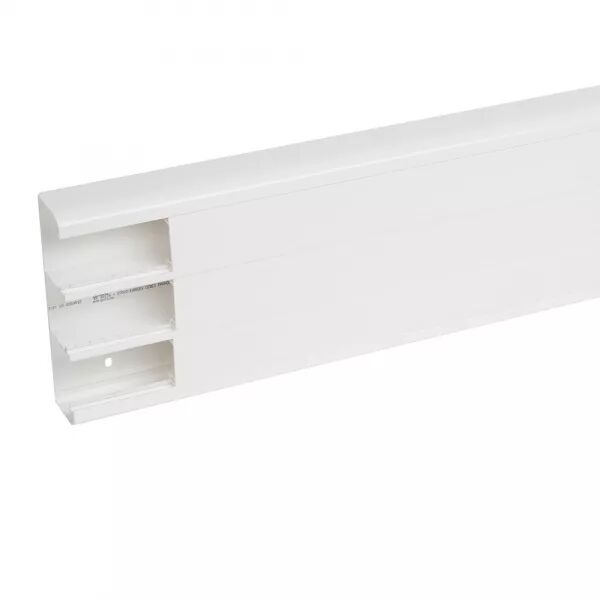 GOULOTTE MOSAIC � CLIPPAGE DIRECT 50X180MM 3 COMPARTIMENTS BLANC LONGUEUR 2,5M