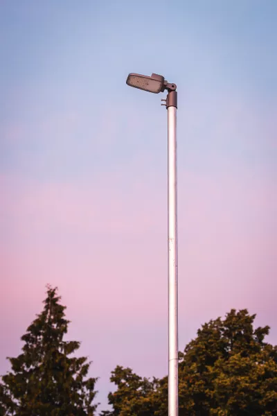 LEDVANCE - Lanterne Streetlight AREA SPD SM 45W/4000K 6075lm IP66 IK08 160�x56� 10kV (4099854030390)