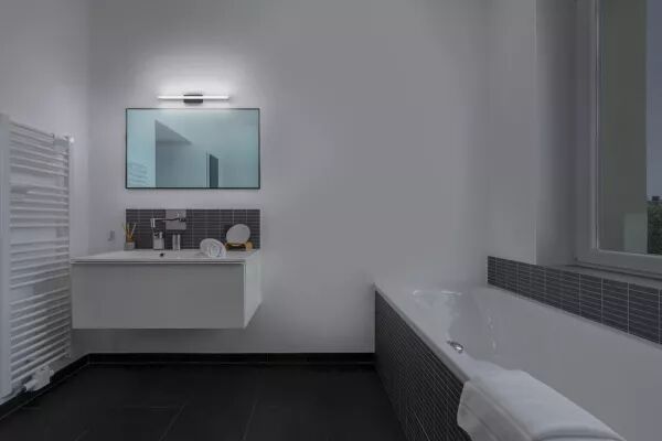 LEDVANCE - LDV ORBIS Mirror 400 6,8W 650lm Click CCT DIM IP44 Noir Applique LEDVANCE (4099854279171)
