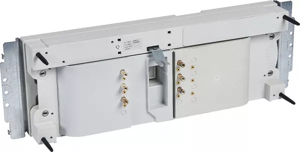 legrand-base vx�is233 pour r�partition verticale dans xl�4000 des dpx�160 3p sans diff (404620)