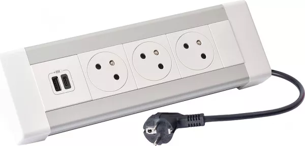 legrand-bloc bureau 3x2p+t + 1 prise usb a+c et cordon 3m 2p+t (054617)