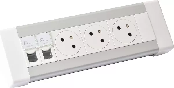 legrand-bloc bureau 3x2p+t + 2xrj45 cat�gorie 6 ftp � c�bler (054604)