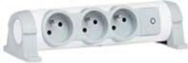 legrand-bloc multiprise mobile avec interrupteur � voyant - 3x2p+t � raccorder (050073)
