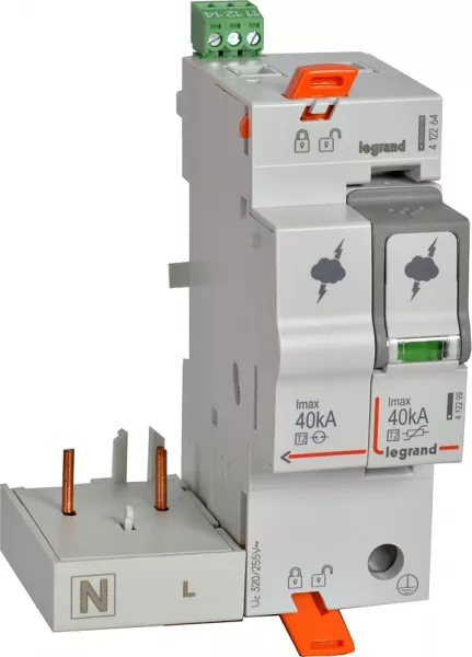 legrand-bloc parafoudre adaptable typet2 imax 40ka/p�le - 1p+n 320v~ - 4 modules (412264)