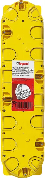 legrand-bo�te � encastrer batibox plaque de pl�tre - 4 postes profondeur 40mm (090544)