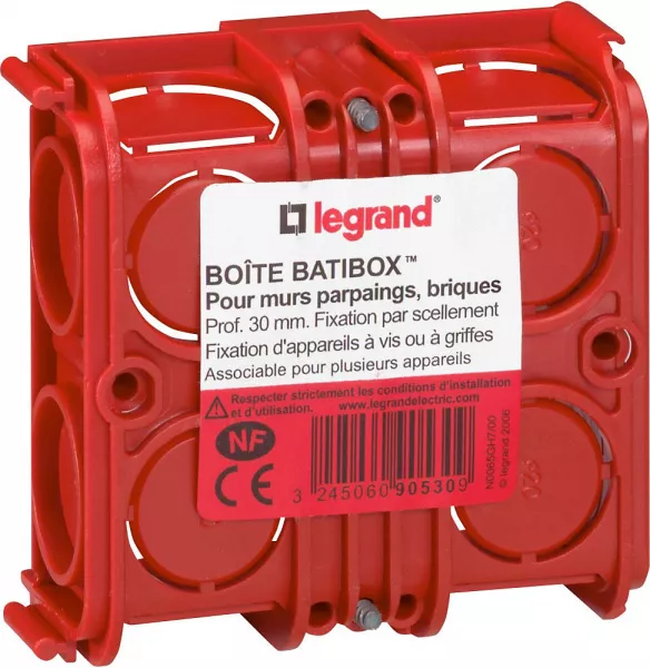 legrand-bo�te � encastrer carr�e batibox ma�onnerie - 1 poste profondeur 30mm (090530)
