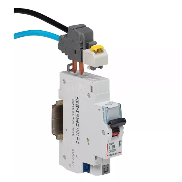 legrand-borne de raccordement pour disjoncteur 1p+n � connexion automatique 6mm� � 25mm� (405207)