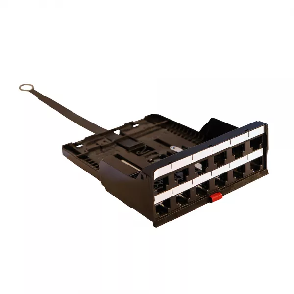 legrand-cassette haute densit� pour panneaux de brassage droits lcs� � �quiper (033795)