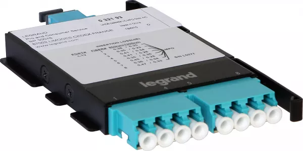 legrand-cassette mpo compatible mtp tr�s haute densit� 8 brins lc om4 type a/c -50/125?m (032193)
