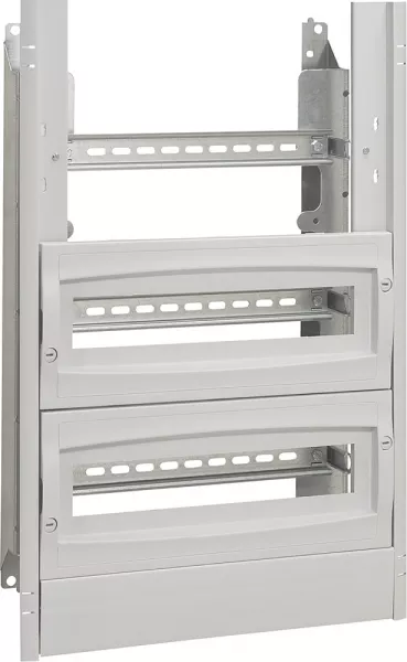 legrand-ch�ssis avec plastron isolant pour coffret 600x400x250mm - ral7035 (036103)