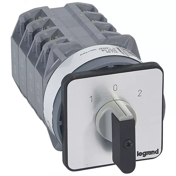 legrand-commutateur - inverseur avec arr�t 45� - pr 40 - 4p - 8 contacts - fixation vis (027453)