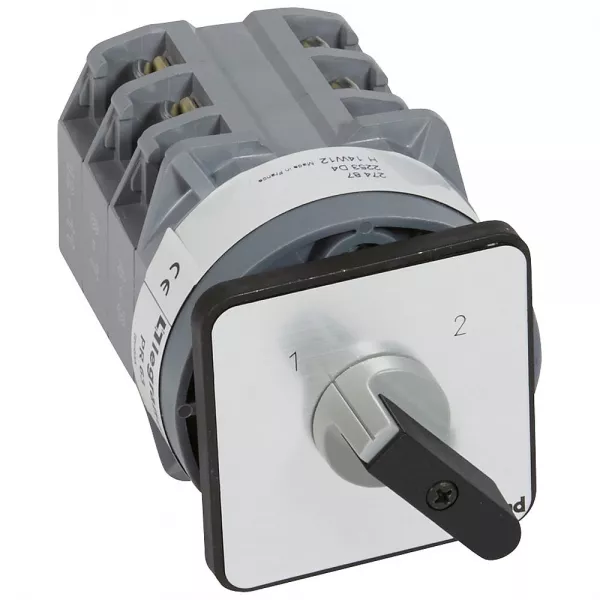 legrand-commutateur - inverseur sans arr�t - pr 63 - 3p - 6 contacts - fixation vis (027487)