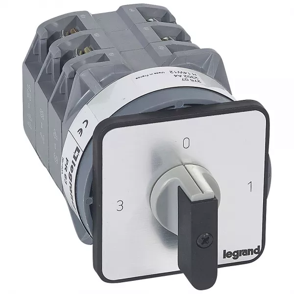 legrand-commutateur 3 directions avec arr�t - pr 63 - 2p - 6 contacts - fixation vis (027507)