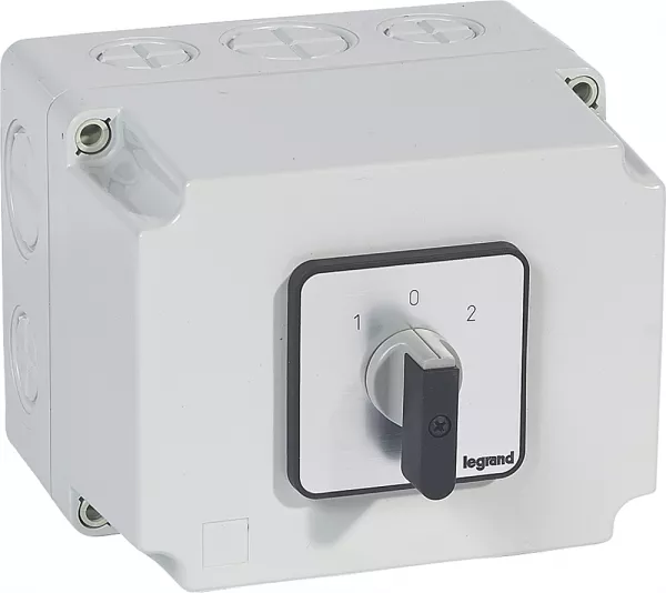 legrand-commutateur � cames inverseur - arr�t 45� pr40 -3p -6 contacts -bo�tier 135x70mm (027747)