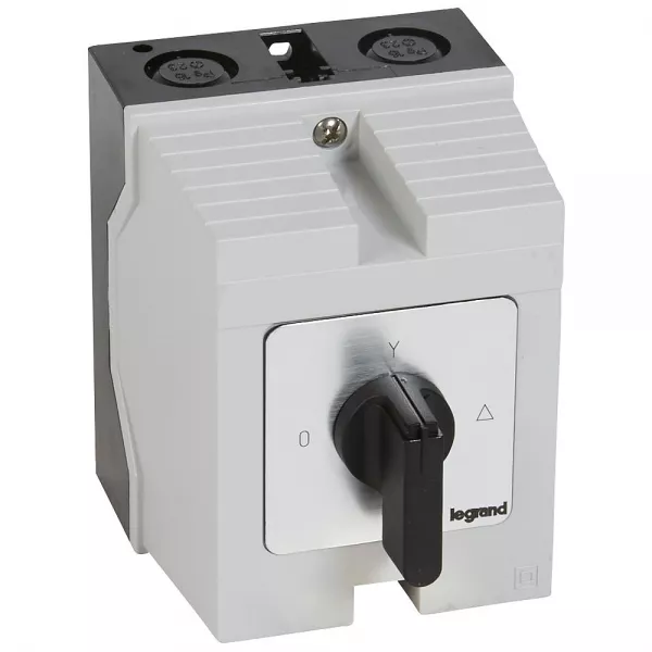 legrand-commutateur moteur triphas� - d�marreur 1 vitesse - pr 12 - 8 contacts - bo�tier (027771)