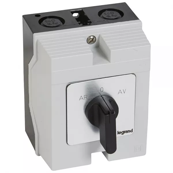 legrand-commutateur moteur triphas� - inverseur 1 vitesse - pr 21 - 5 contacts - bo�tier (027778)