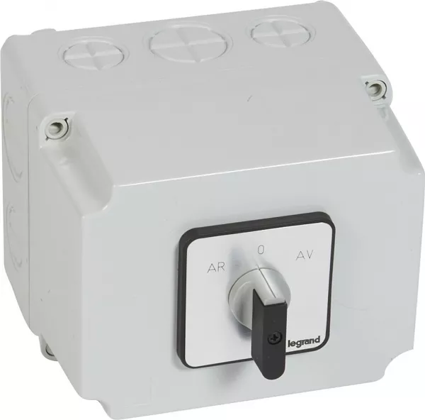 legrand-commutateur moteur triphas� - inverseur 1 vitesse - pr 40 - 5 contacts - bo�tier (027784)