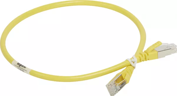 legrand-cordon de brassage rj45 - pvc - cat.6a - 100 ohms - s/ftp blind� - l. 0,5 m (051816)