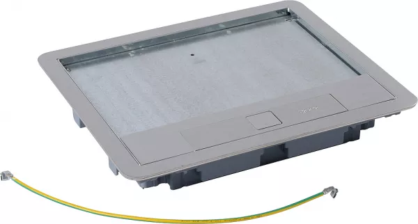 legrand-couvercle m�tal rev�tement inox pour boite de sol version standard 12/18 modules (088004)