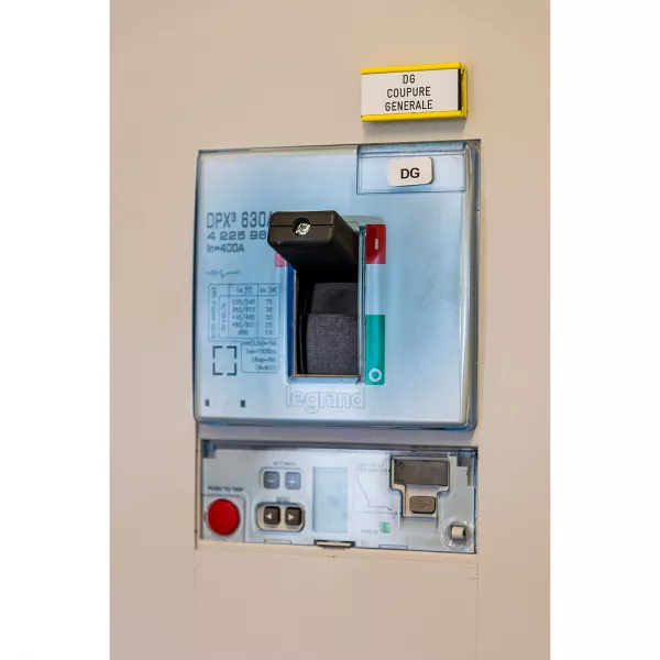 legrand-disjoncteur de branchement version enedis dpx�400ab 400a 4p sans mesure int�gr�e (422596)