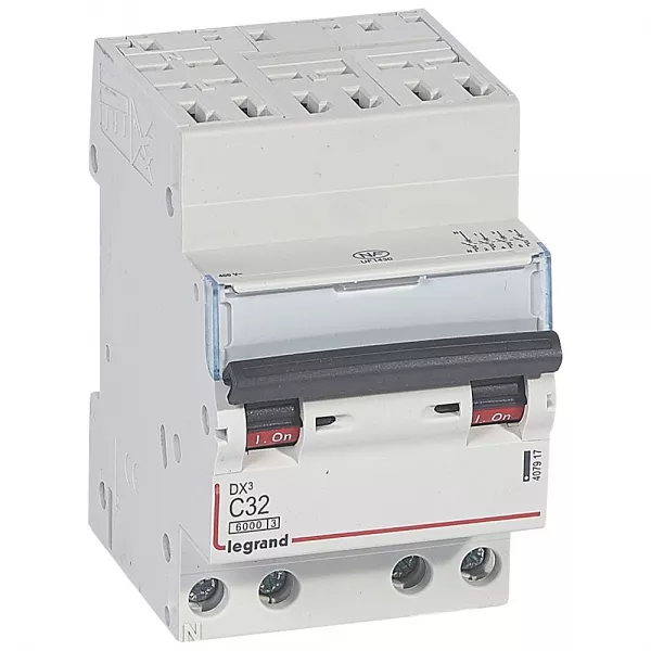 legrand-disjoncteur dx� 6000 -auto/vis- 4p- 400v~-32a-courbec-peigne hx� opti 4p -3m (407917)