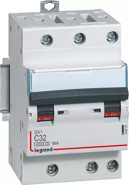 legrand-disjoncteur dx�4500 6ka bornes � vis 3p 400v~ 32a courbe c - 3 modules (406895)