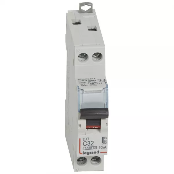 legrand-disjoncteur dx�6000 10ka arriv�e haut/d�part bas vis u+n 32a courbe c - 1 mod (407703)