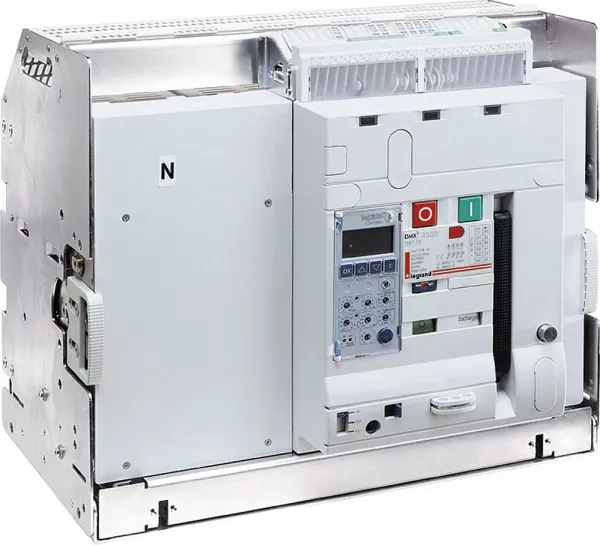 legrand-disjoncteur ouvert d�brochable dmx�4000 - 100ka - taille 2 - 4p - 3200a (028777)