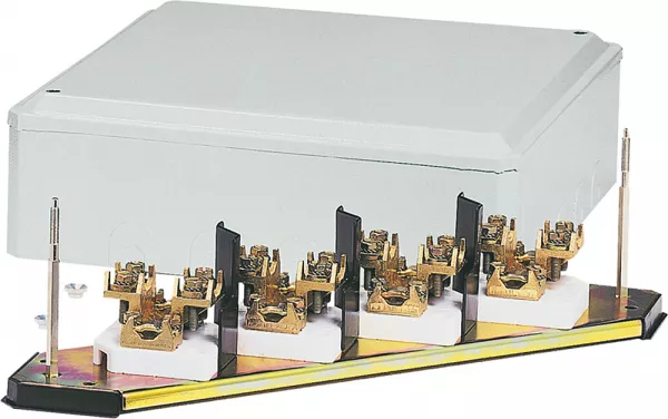 legrand-grille d�rivation - ip30 - ik07 - 4p - c�ble section 150mm� - beige ral7032 (033074)