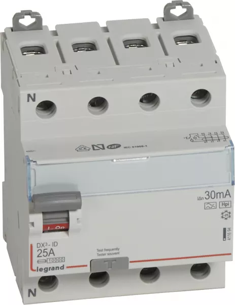 legrand-interrupteur diff�rentiel dx�-id haut/bas vis - 4p 400v~ 25a f 30ma - 4 modules (411694)