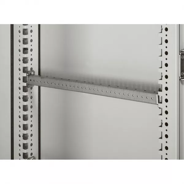 legrand-jeu 2 traverses perfor�es horizontales armoire altis largeur/profondeur 800mm (048017)