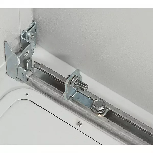 legrand-jeu de 4 glissi�res de r�glage en profondeur coffret atlantic m�tal prof.250mm (036743)