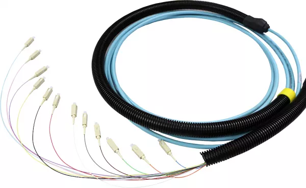 legrand-lien pr�connectoris� fibre lcs� om3 structure serr�e 12sc-12sc longueur 70m�tres (132027)