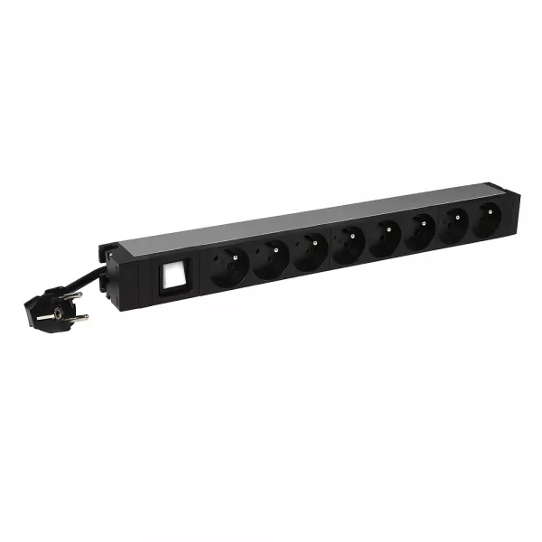 legrand-pdu 19pouces 1u lcs� interrupteur voyant 8x2p+t - cordon 3m avec fiche 2p+t 16a (646822)