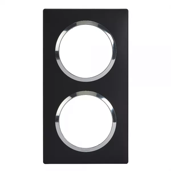 legrand-plaque carr�e dooxie 2 postes finition noir bague chrom� (600896)