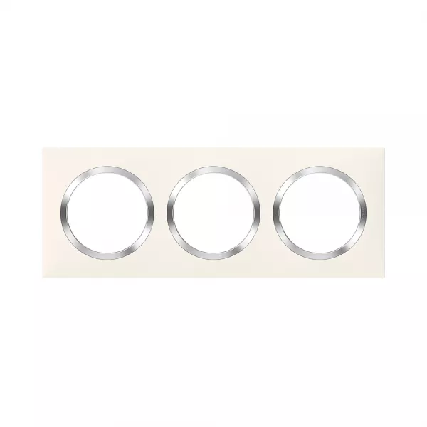 legrand-plaque carr�e dooxie 3 postes finition blanc avec bague effet chrome (600843)