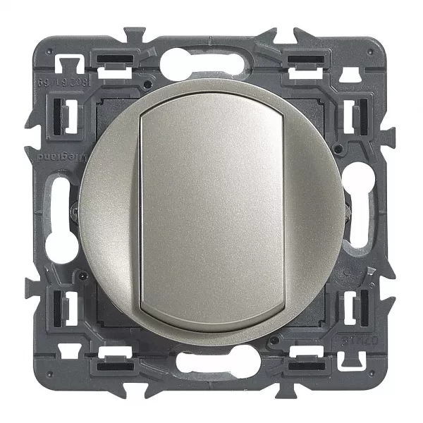 legrand-poussoir c�liane soft 6a - titane avec support (099780)